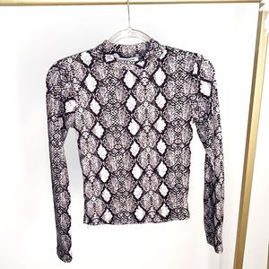Snake Pattern Long Sleeve Mock Neck Fitted Tee